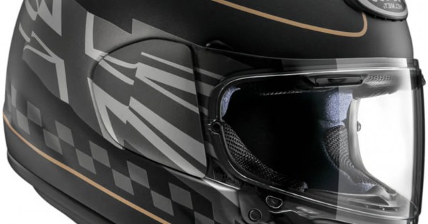 Мотошлем Arai Quantic Dark Citizen купити від 37 410 грн. в